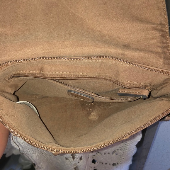 Chaps wristlet purse - Picture 4 of 6